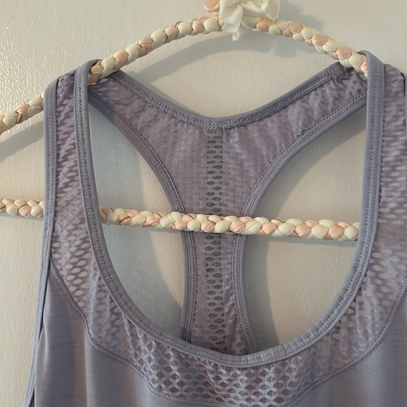 New Balance | Tank - Picture 2 of 4